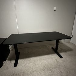 IKEA BEKANT Electric Sit Stand Desk 63”