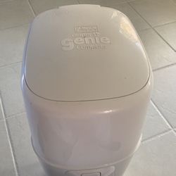 Diaper  Genie Complete