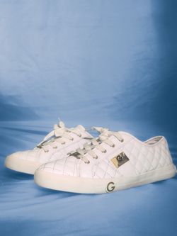 Men’s Guess Trainers - Size 9 1/2