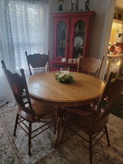 Farmhouse Table And Chairs Solid Oak!