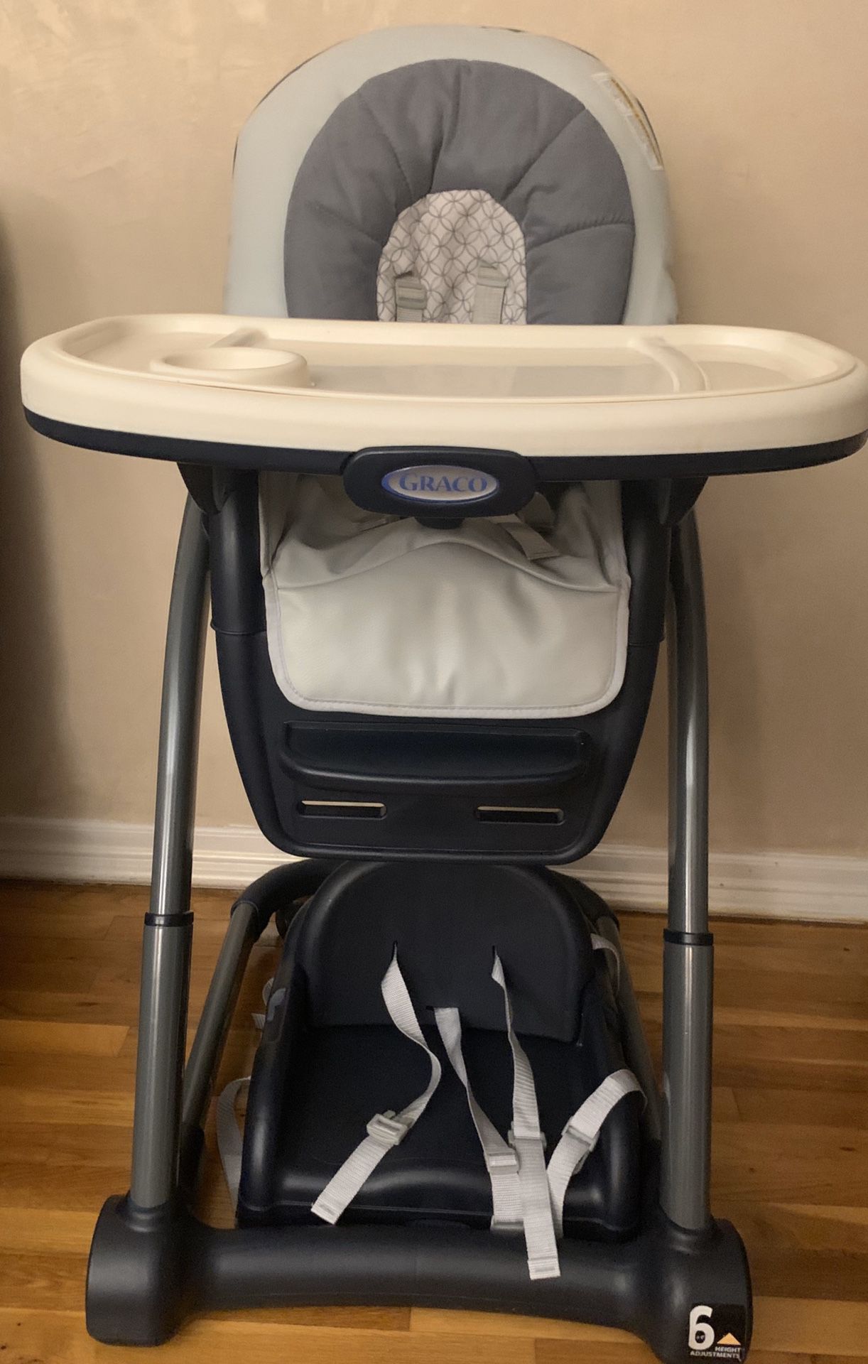 Graco® Blossom™ 6-in-1 High Chair in Sapphire