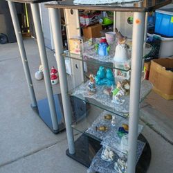2 Glass Stands