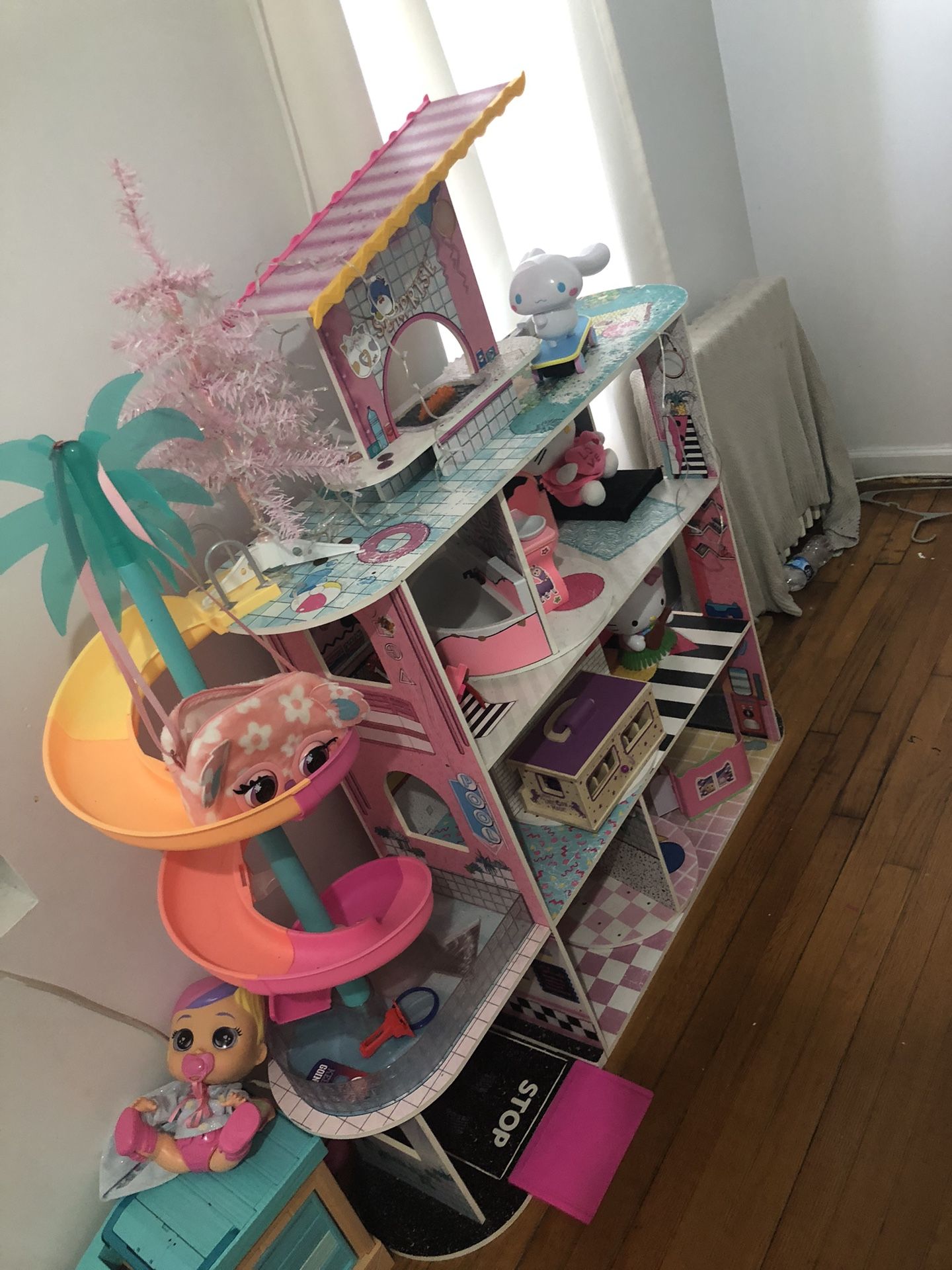 LOL Doll House 