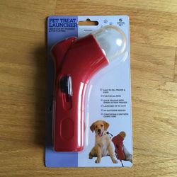 Grand Pet Treat Launcher for Dogs, Cats