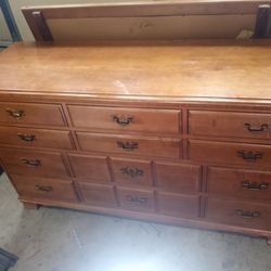 L.A PERIOD FURNITURE 12 DRAWER With Mirror