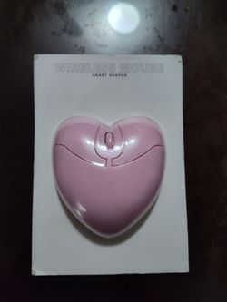 Vivitar Pink Heart Shaped Wireless Mouse - USB Receiver