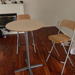 Bar table With 2 Chairs