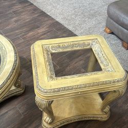 Living room  End Table  Free