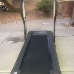 Pro-Form 495 PI Cooling Breeze Treadmill 