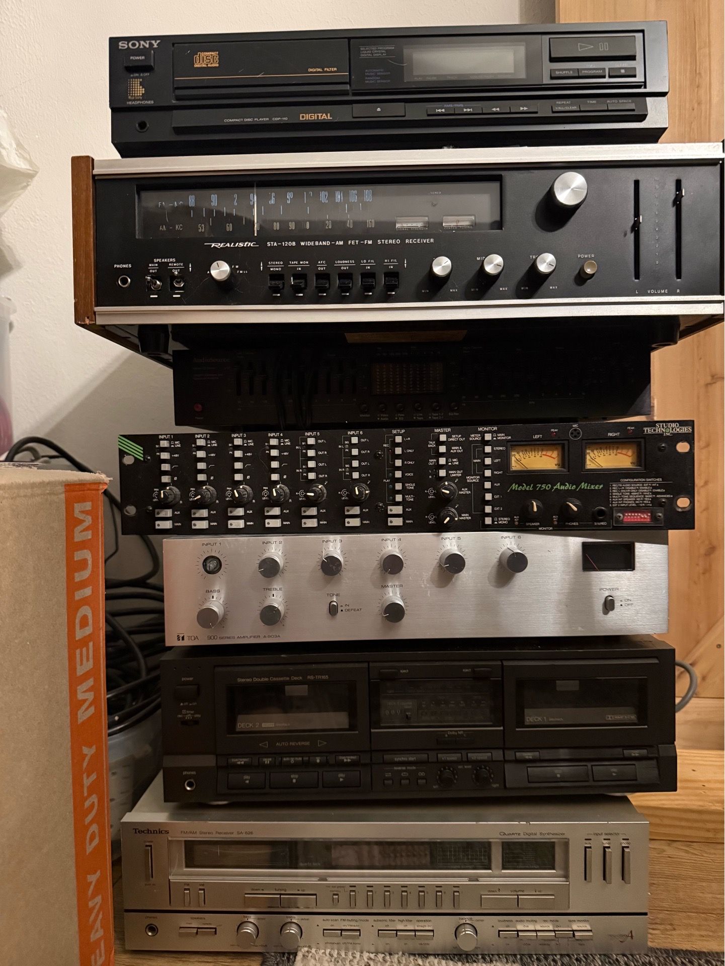 Vintage Stereo Equipment Lot — As-Is