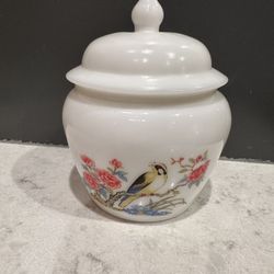 Vintage Avon Milk Glass Jar With Lid. Perfect Condition 
