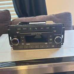 Dodge Challenger 2013 Factory Radio