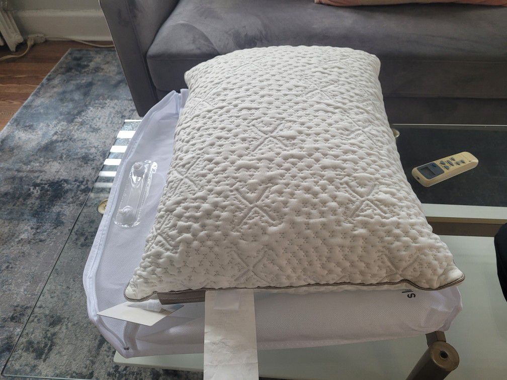 POOL PILLOW FLAT COMFORT MULE for Sale in Brooklyn, NY - OfferUp