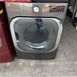 Lg Mega capacity Gas Dryer