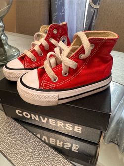 Red converse