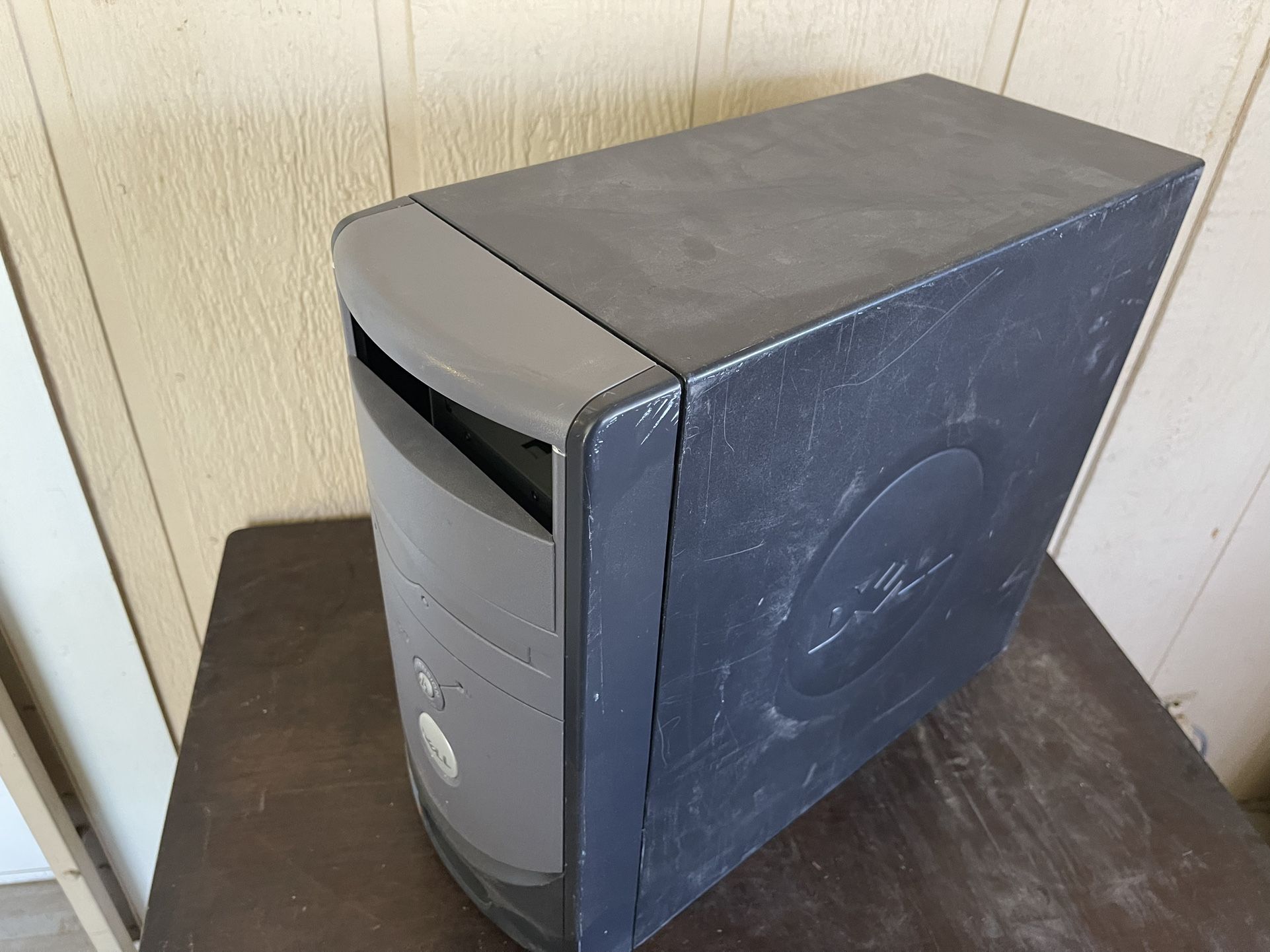 Dell Computer Tower