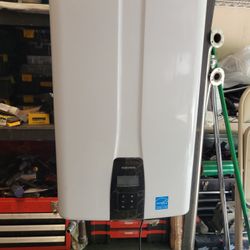 Tankless Hotwater Heater 