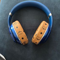 Beats Studio 2 (wired)