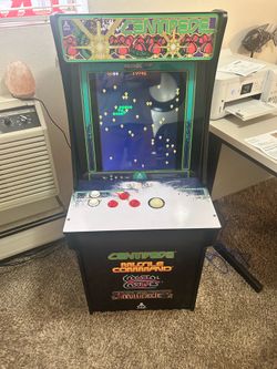 ATARI Centipede Arcade game