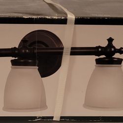 Delta Victorian 3 light Vanity Light