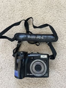 Olympus SP-350 8 megapixel digital camera