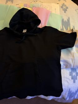 ZARA BLACK SHORT SLEEVE HOODIE -10