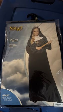 Nun costume