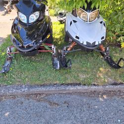 06 Arctic Cat M7efi Snowmobiles