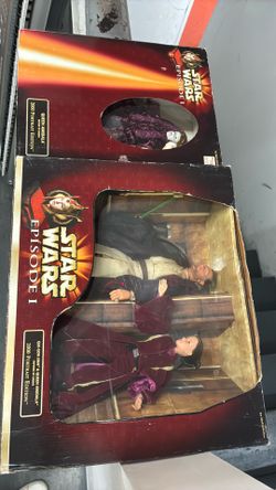 Two Boxed Star Wars Action Figure/ Set 