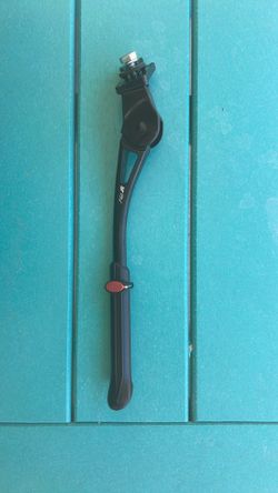 Bicycle kickstand