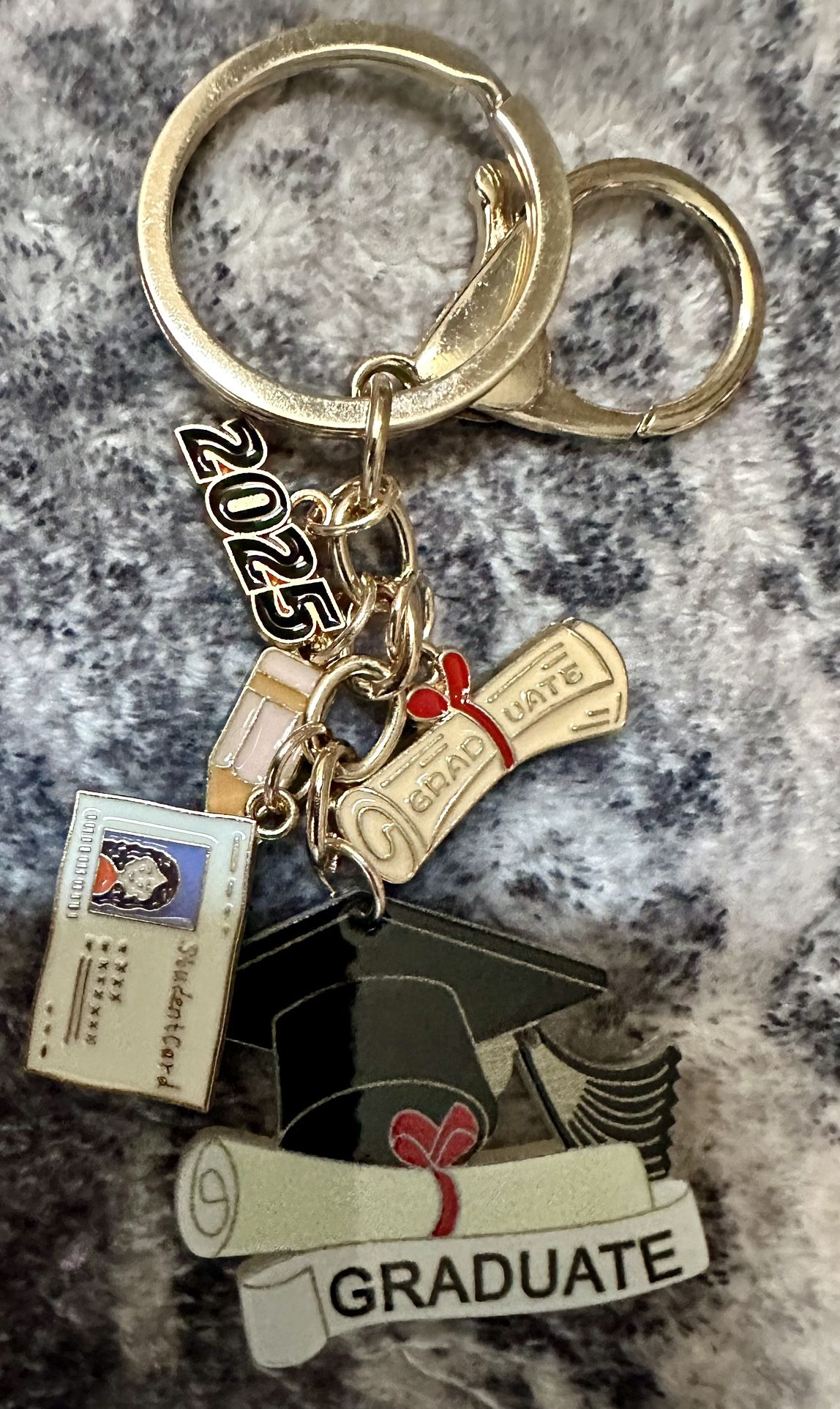 BLACK- 2025 GRADUATION KEYCHAIN W/ CUTE ACCESSORIES!