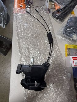 Front Left Door Latch Lock Actuator Motor Assembly for Toyota Tundra
