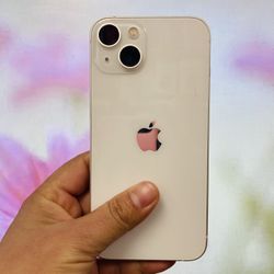 Factory Unlocked Iphone 13 128 gb comes with store warranty 