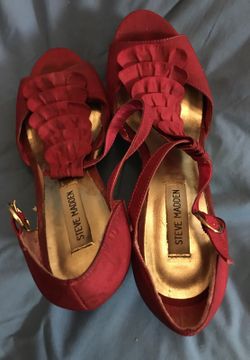 Steve Madden Women's Burgundy Wedge Platform Sandals size 9