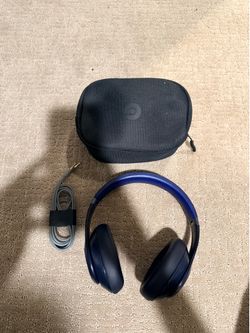 BEATS SOLO 4 BLUETOOTH HEADPHONES