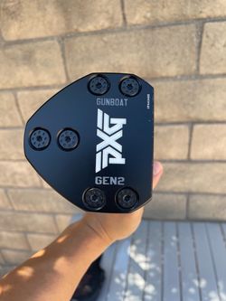 PXG Gunboat GEN2 mallet putter with a SuperStroke Pistol 2.0 grip