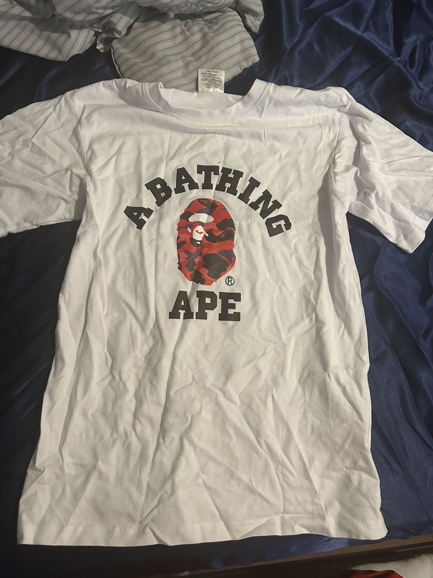 medium white bape tee