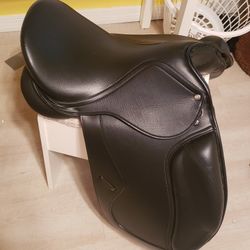 Dressage Saddle