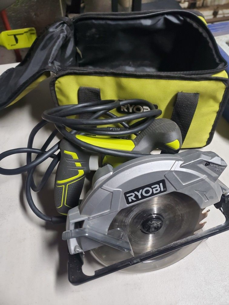 Ryobi Circular Saw 