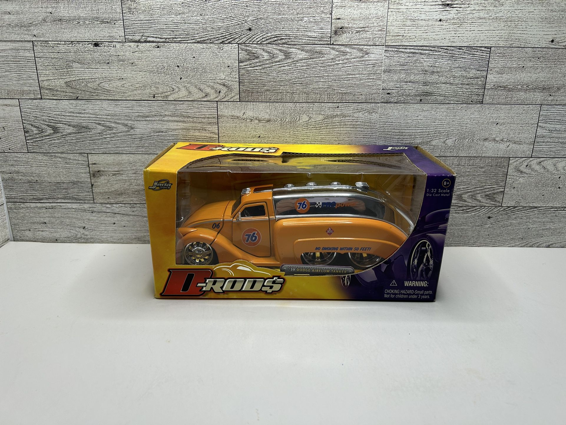 Jada Toys D-Rods Yellow ‘1939 Dodge Airflow 76 ProPower Tanker • Die Cast Metal & Plastic • Made in China Scale 1:32  