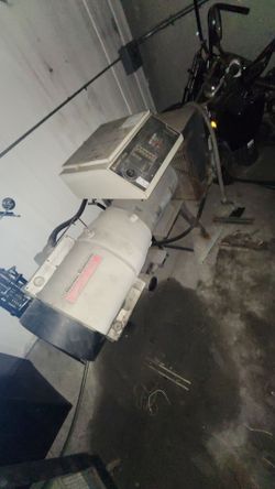 CompAir Hydrovane PUA 128 25HP Rotary Vane Air Compressor 3 Phase 240 Volt.        Compressor.          240 volt         hydrovane