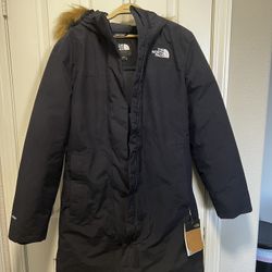 Women’s North Face Parka