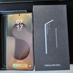 Samsung Galaxy S25 Ultra, Unlocked 256GB