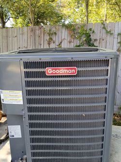 Goodman Central AC Condenser Unit