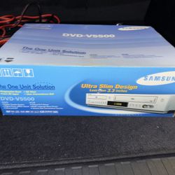 Samsung V5500 DVD Recorder VCR Combo Player VHS  BRAND NEW SEALED NIB