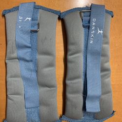 Pair of Danskin ankle weights, 5 lbs each. Used in excellent condition Coral Springs 33071