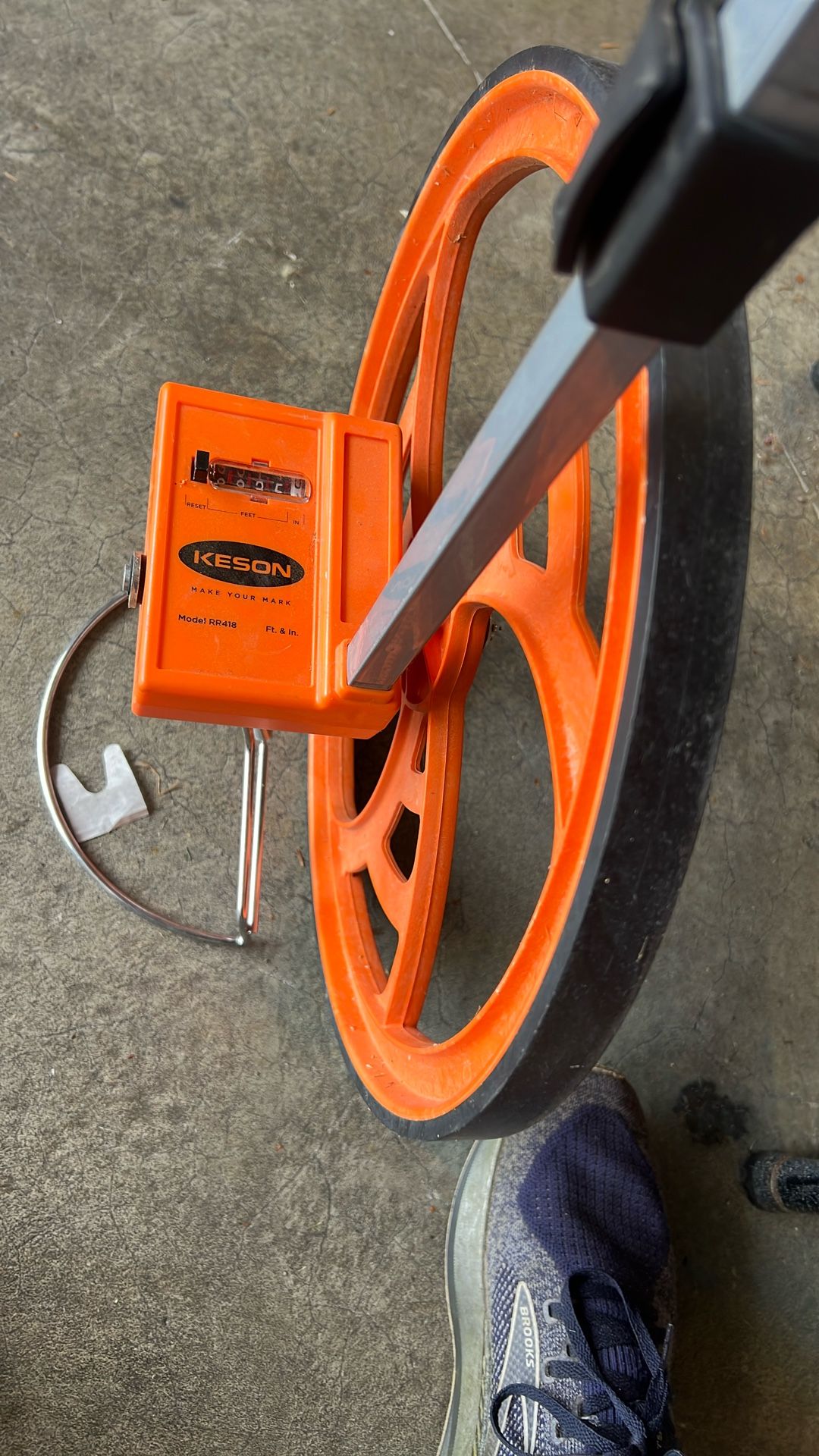 Keson Measuring Wheel
