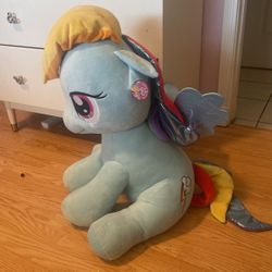 2014 Giant Rainbow Dash Plush for Sale in Scottsdale AZ OfferUp