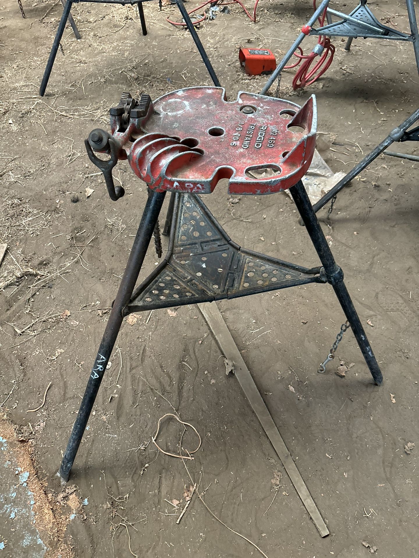 Ridgid 460 Tristand 1/8 to 6