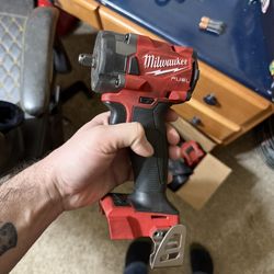 3/8s Milwaukee Impact And Sockets 